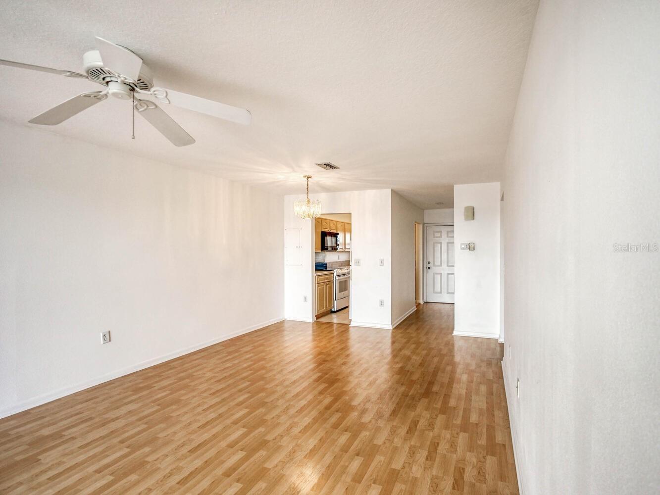 Image 14 of 55 For 4939 Floramar Terrace 912