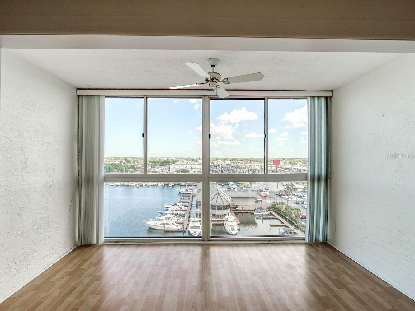 Image 19 of 55 For 4939 Floramar Terrace 912