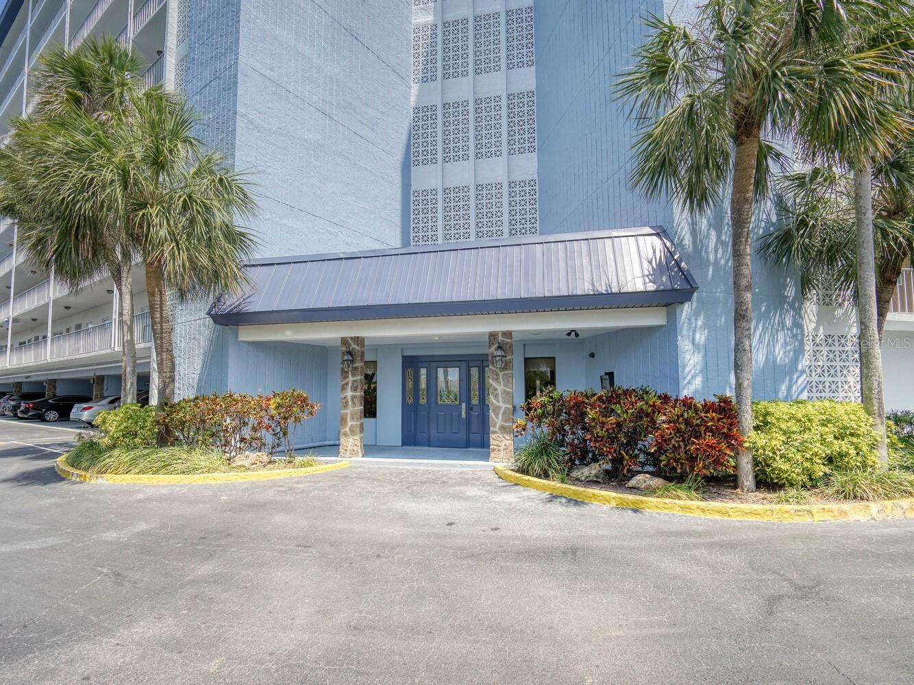 Image 2 of 55 For 4939 Floramar Terrace 912