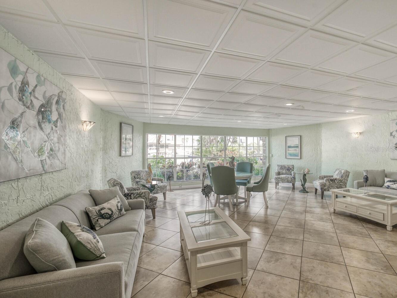 Image 35 of 55 For 4939 Floramar Terrace 912