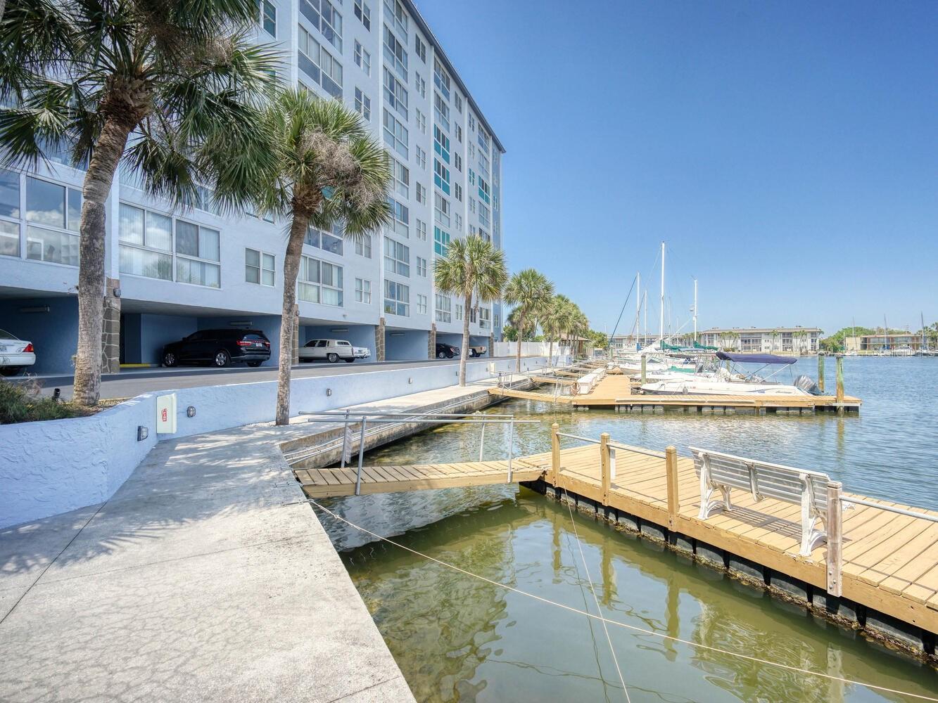 Image 47 of 55 For 4939 Floramar Terrace 912