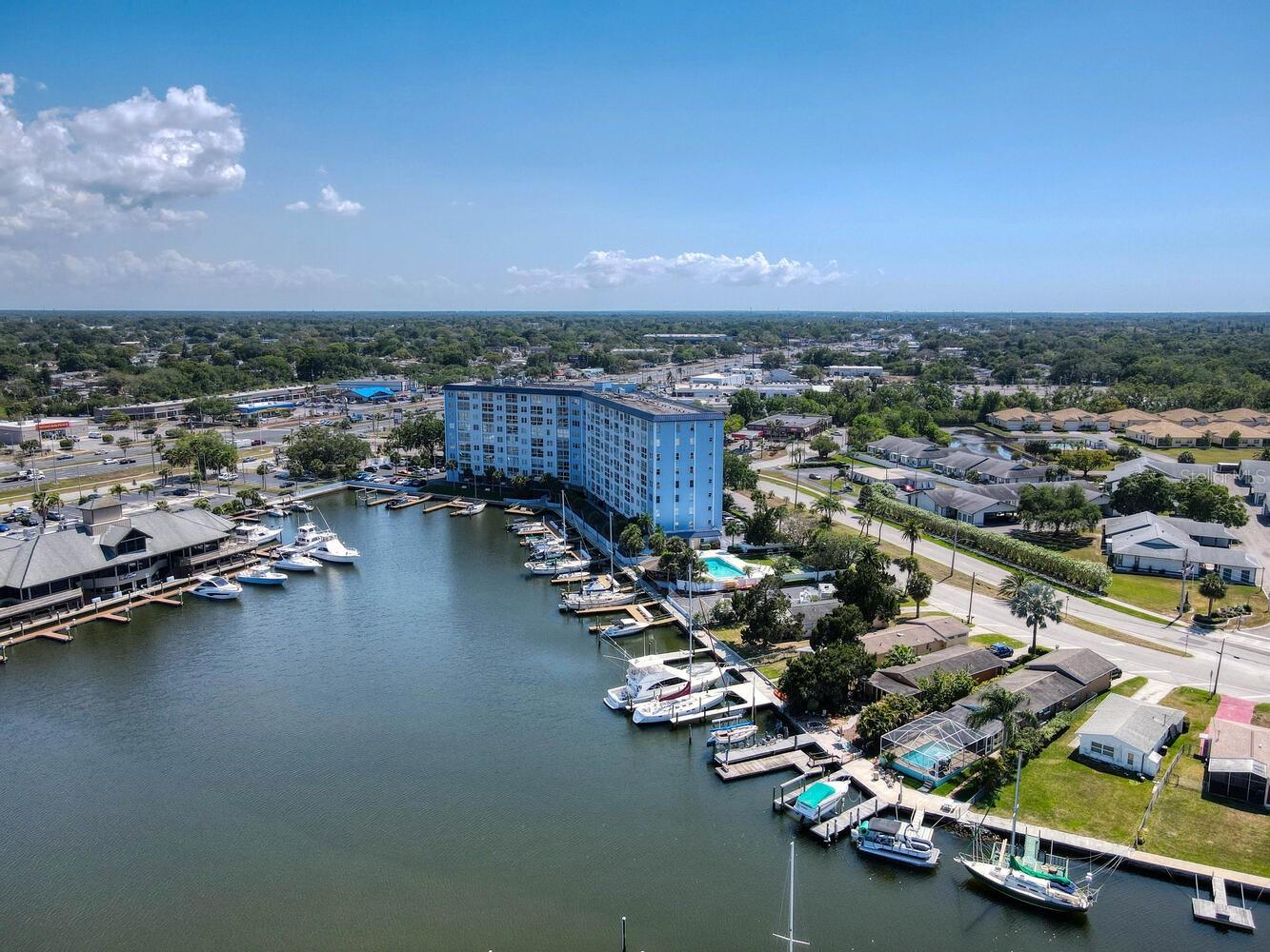 Image 50 of 55 For 4939 Floramar Terrace 912