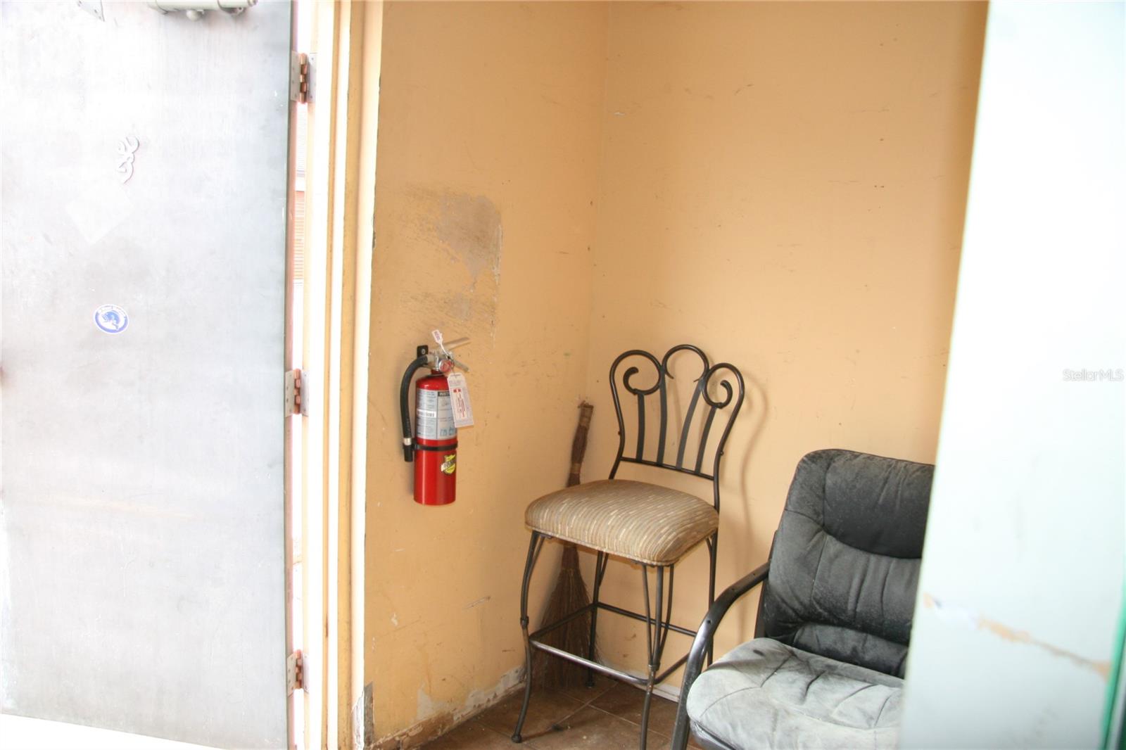 Image 12 of 17 For 7200 Ridge Road 14