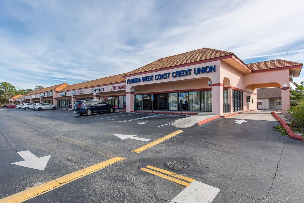 Image 2 of 17 For 7200 Ridge Road 14