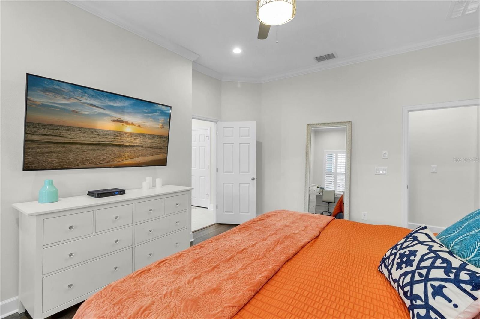 Image 17 of 56 For 10438 Marsha Drive