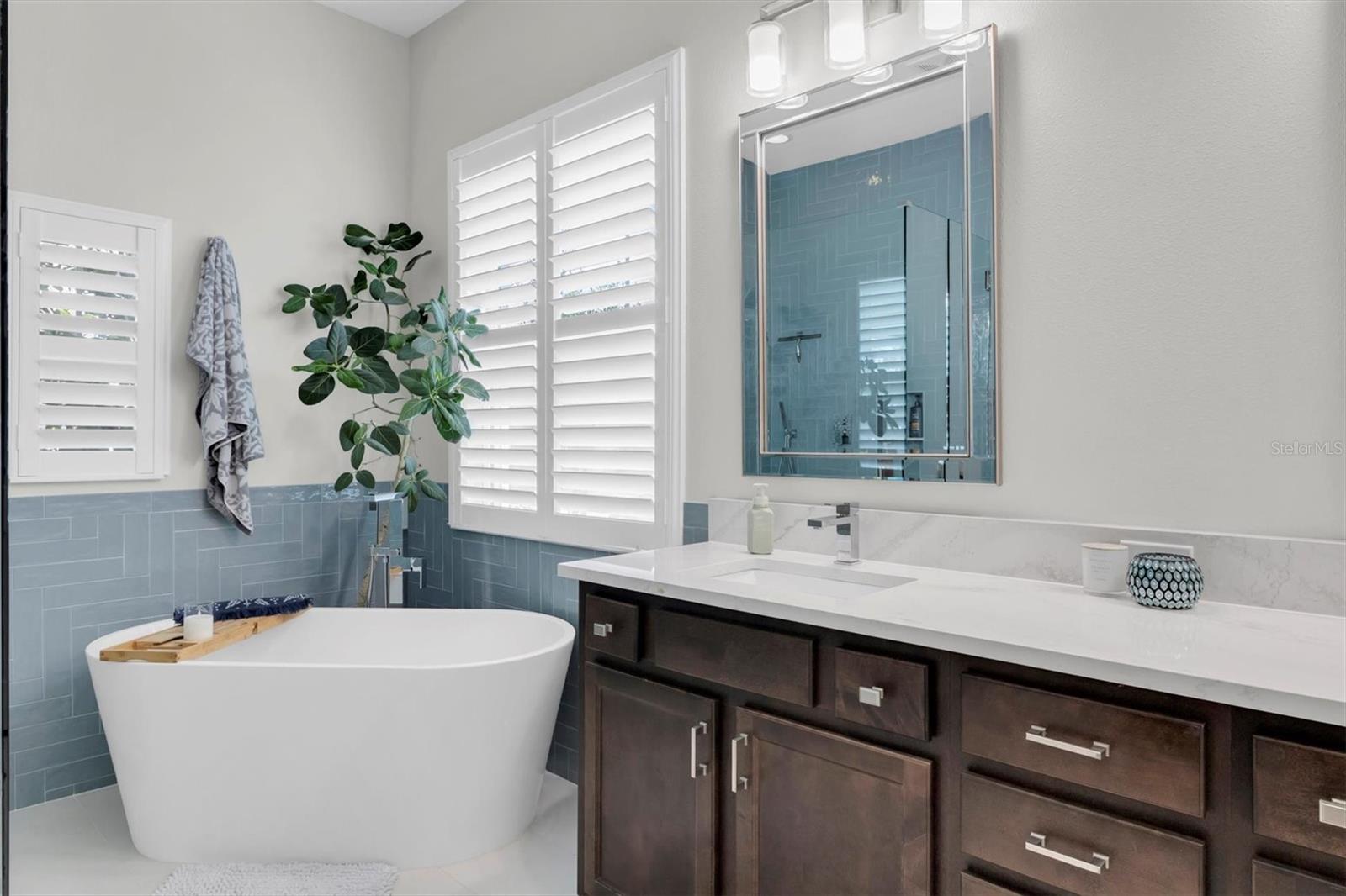 Image 19 of 56 For 10438 Marsha Drive