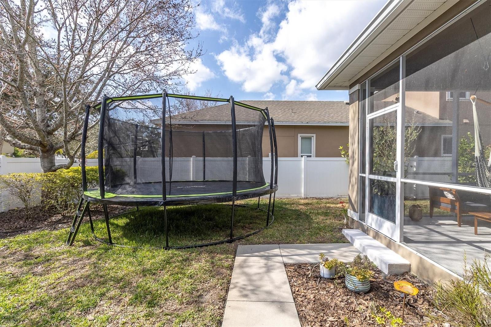 Image 35 of 56 For 10438 Marsha Drive