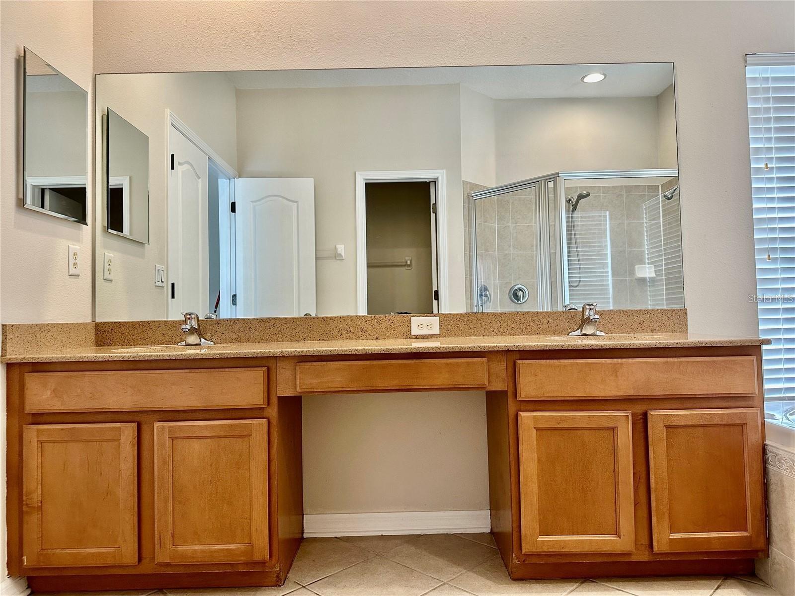 Image 33 of 82 For 9249 Edistro Place