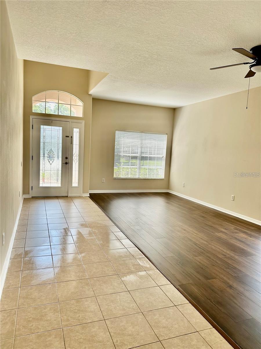 Image 6 of 82 For 9249 Edistro Place