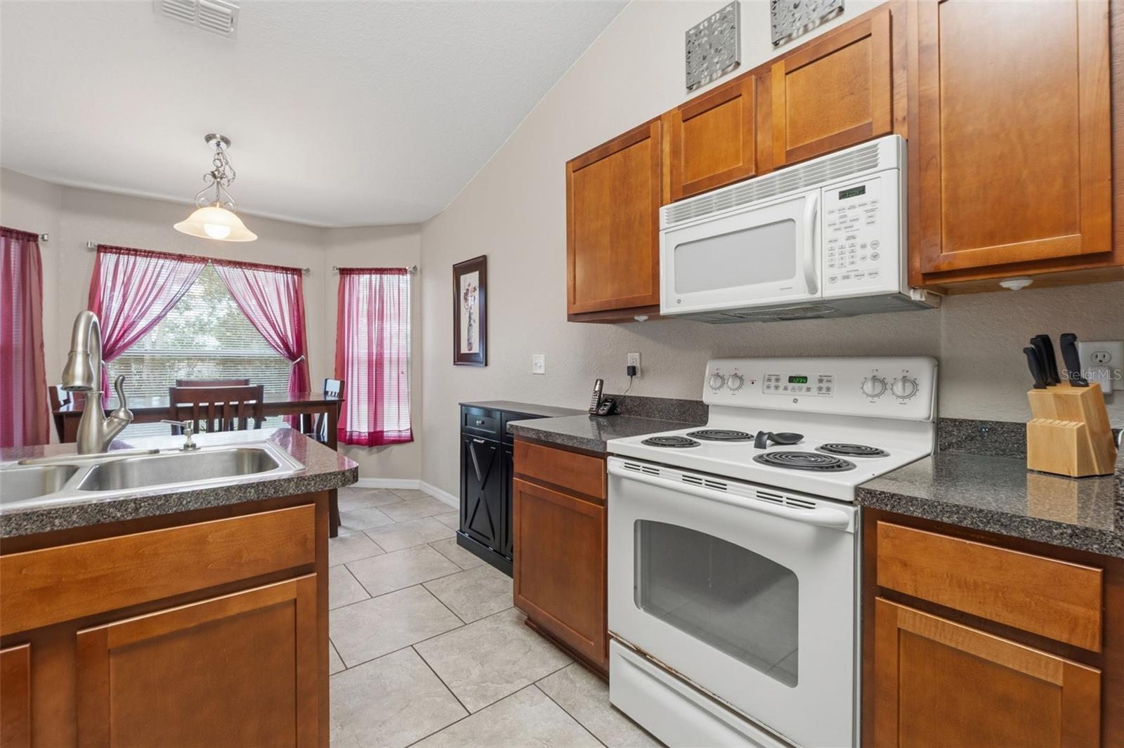 Image 31 of 49 For 1170 Barger Avenue