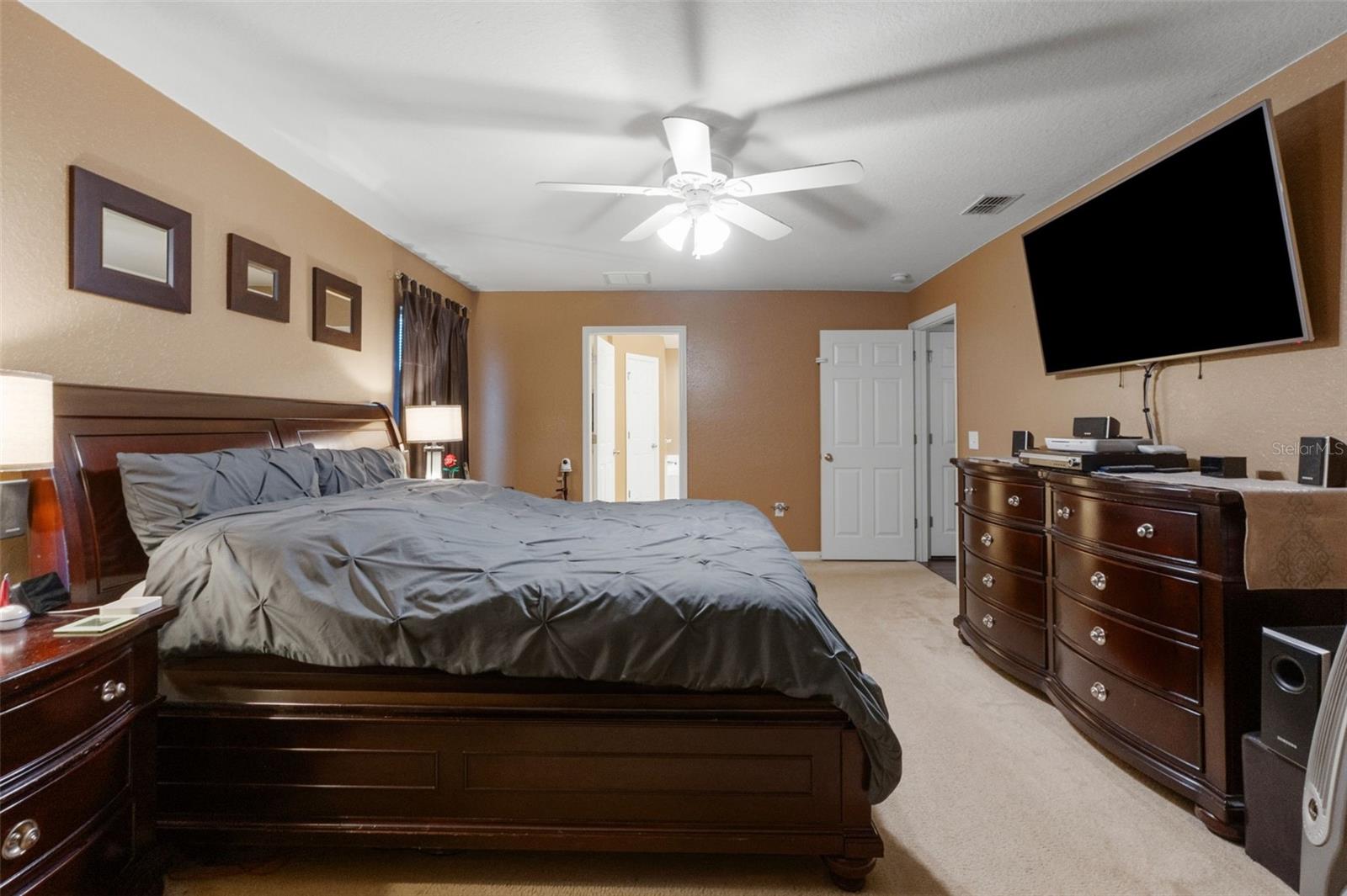 Image 40 of 49 For 1170 Barger Avenue