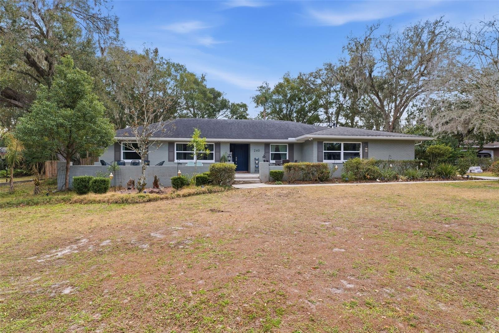 Image 40 of 73 For 240 Olive Street