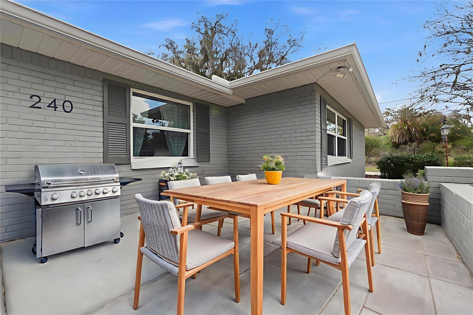 Image 45 of 73 For 240 Olive Street