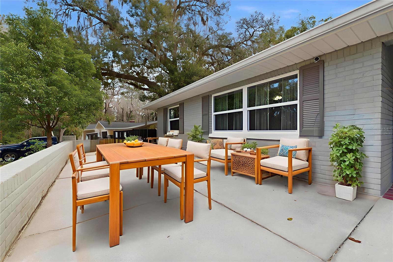 Image 5 of 73 For 240 Olive Street