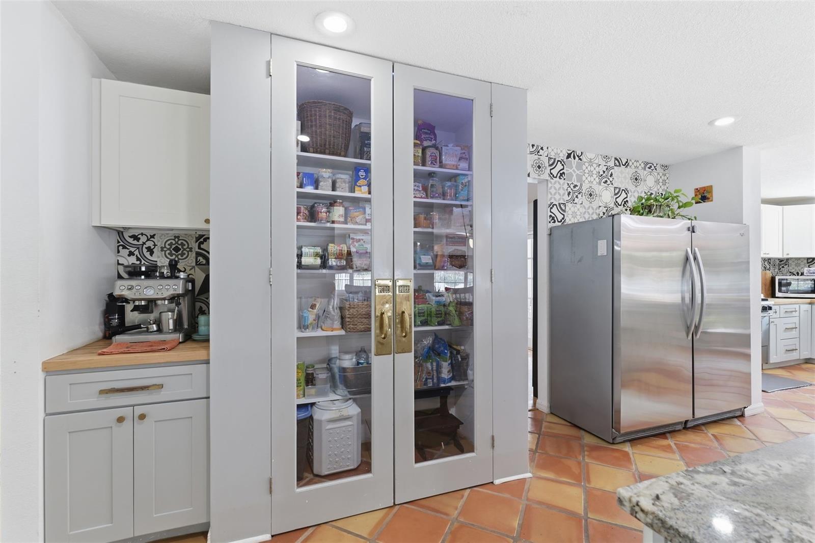 Image 55 of 73 For 240 Olive Street