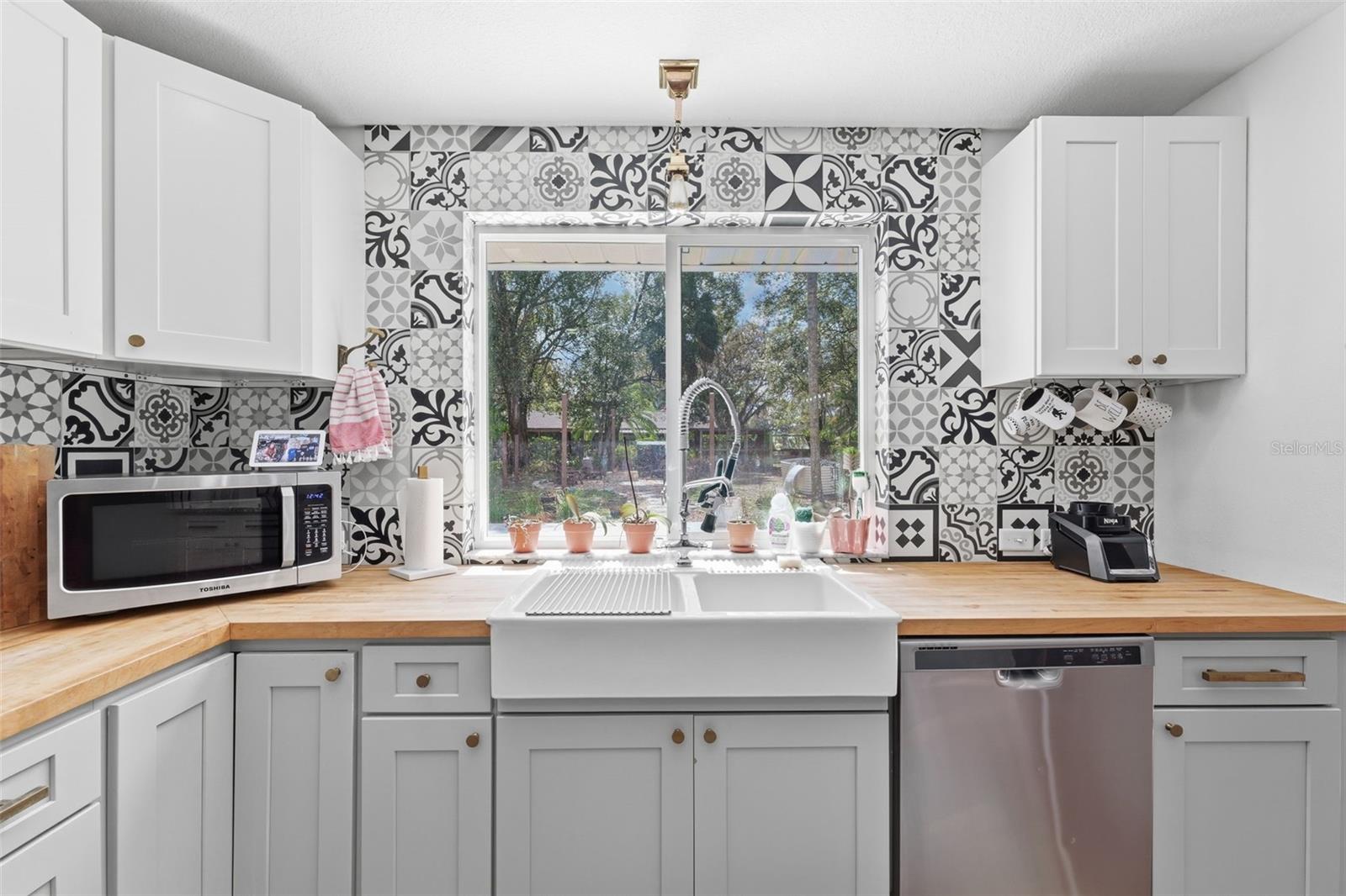 Image 56 of 73 For 240 Olive Street