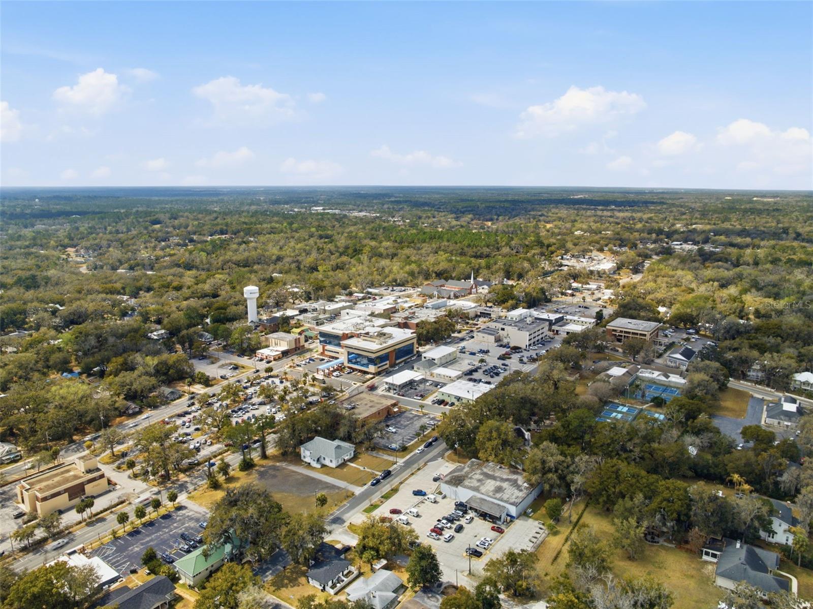 Image 72 of 73 For 240 Olive Street