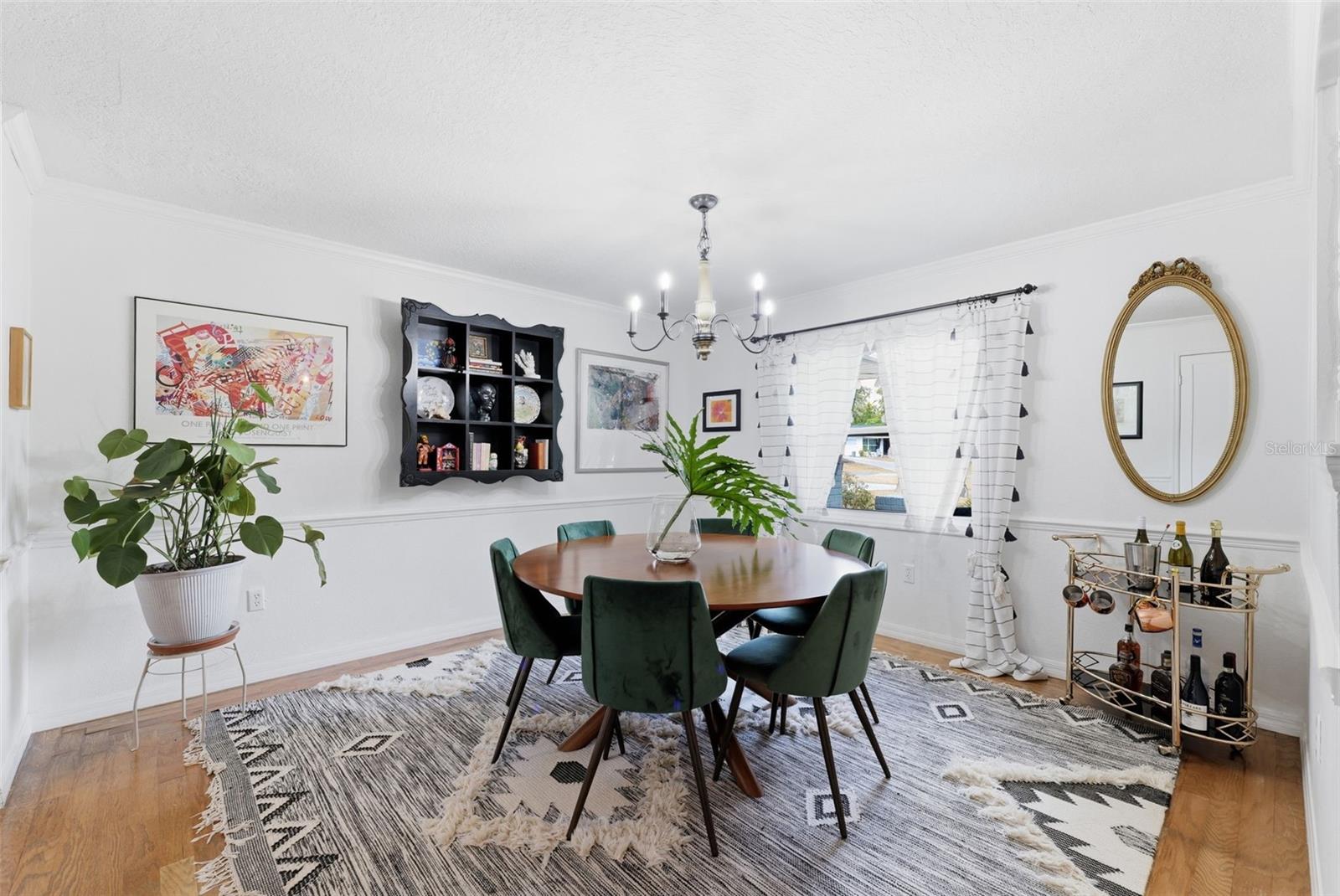 Image 8 of 73 For 240 Olive Street