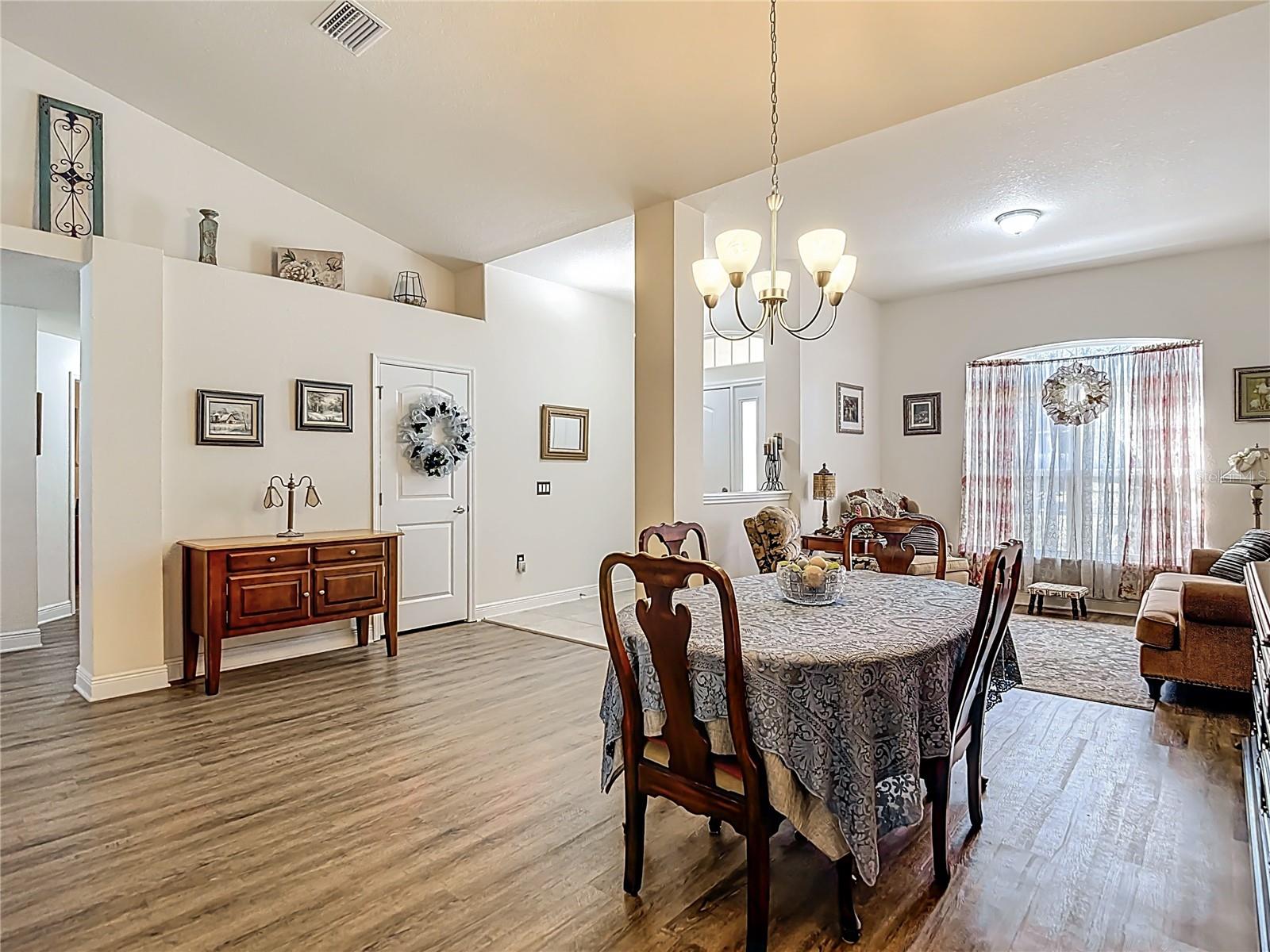 Image 14 of 85 For 4 Fig Court E