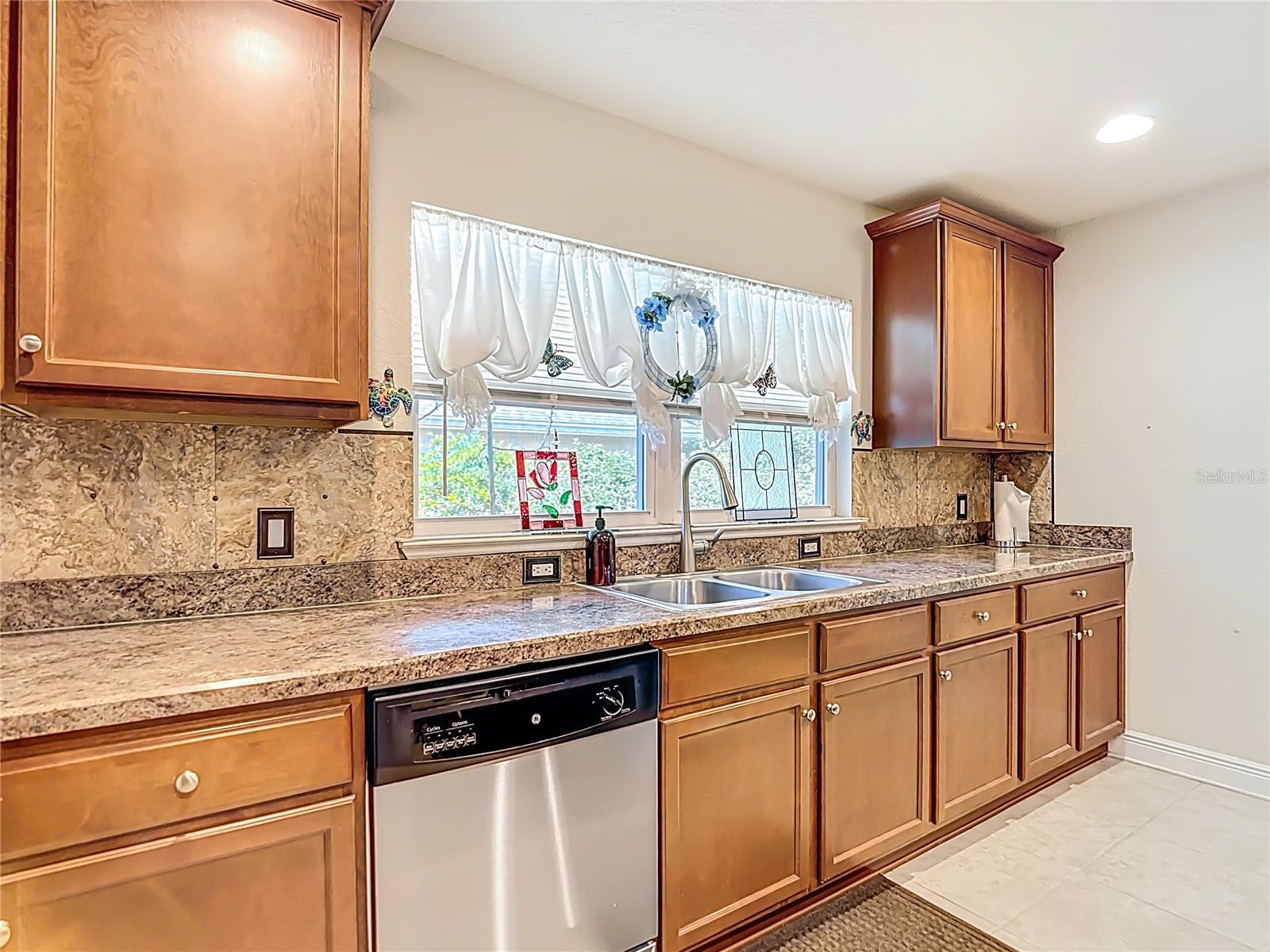 Image 35 of 85 For 4 Fig Court E