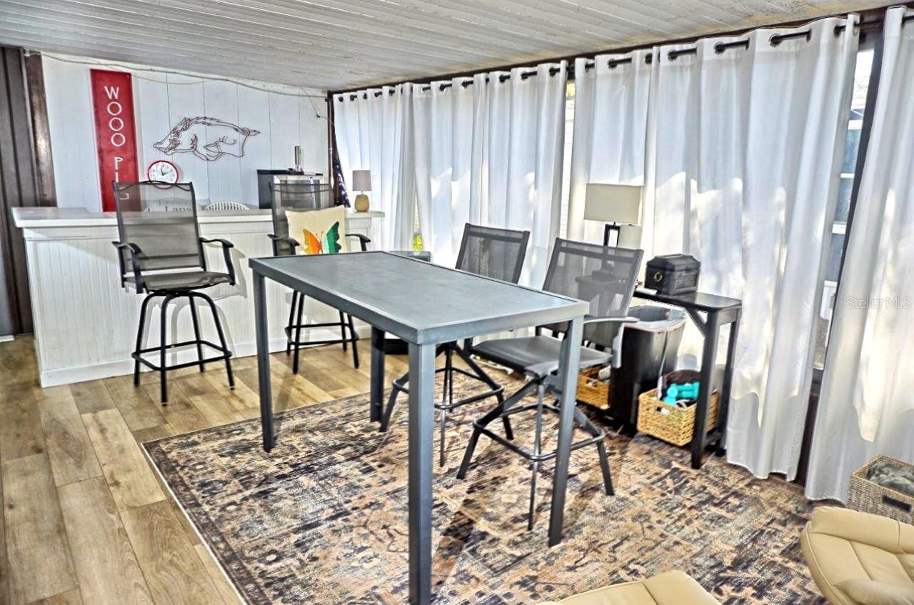 Image 36 of 43 For 21052 Little Magens Loop