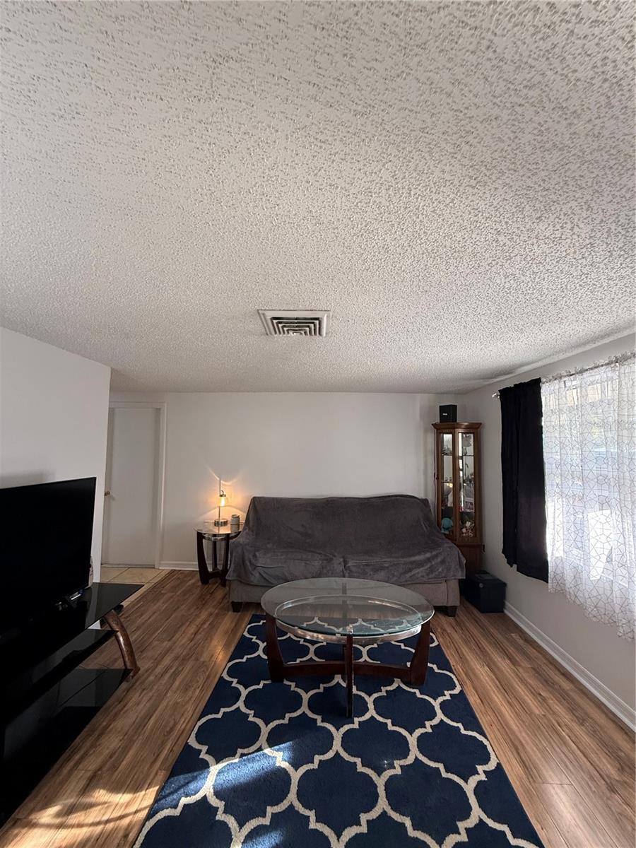 Image 4 of 35 For 8548 Bass Lake Drive