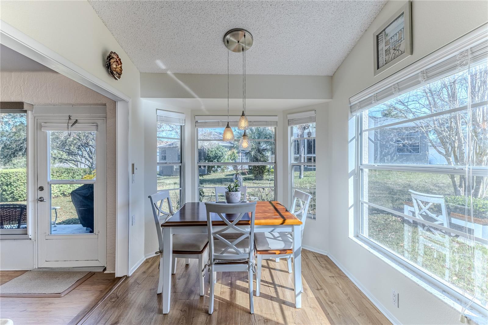 Image 15 of 54 For 7443 Willow Brook Drive