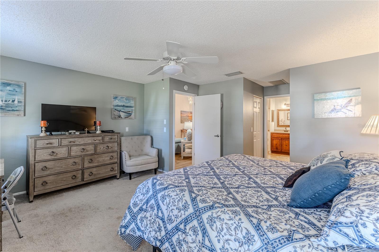 Image 23 of 54 For 7443 Willow Brook Drive