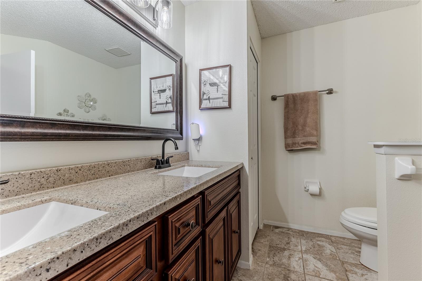 Image 27 of 54 For 7443 Willow Brook Drive