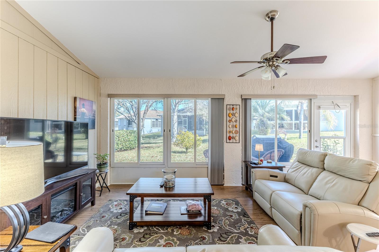 Image 35 of 54 For 7443 Willow Brook Drive