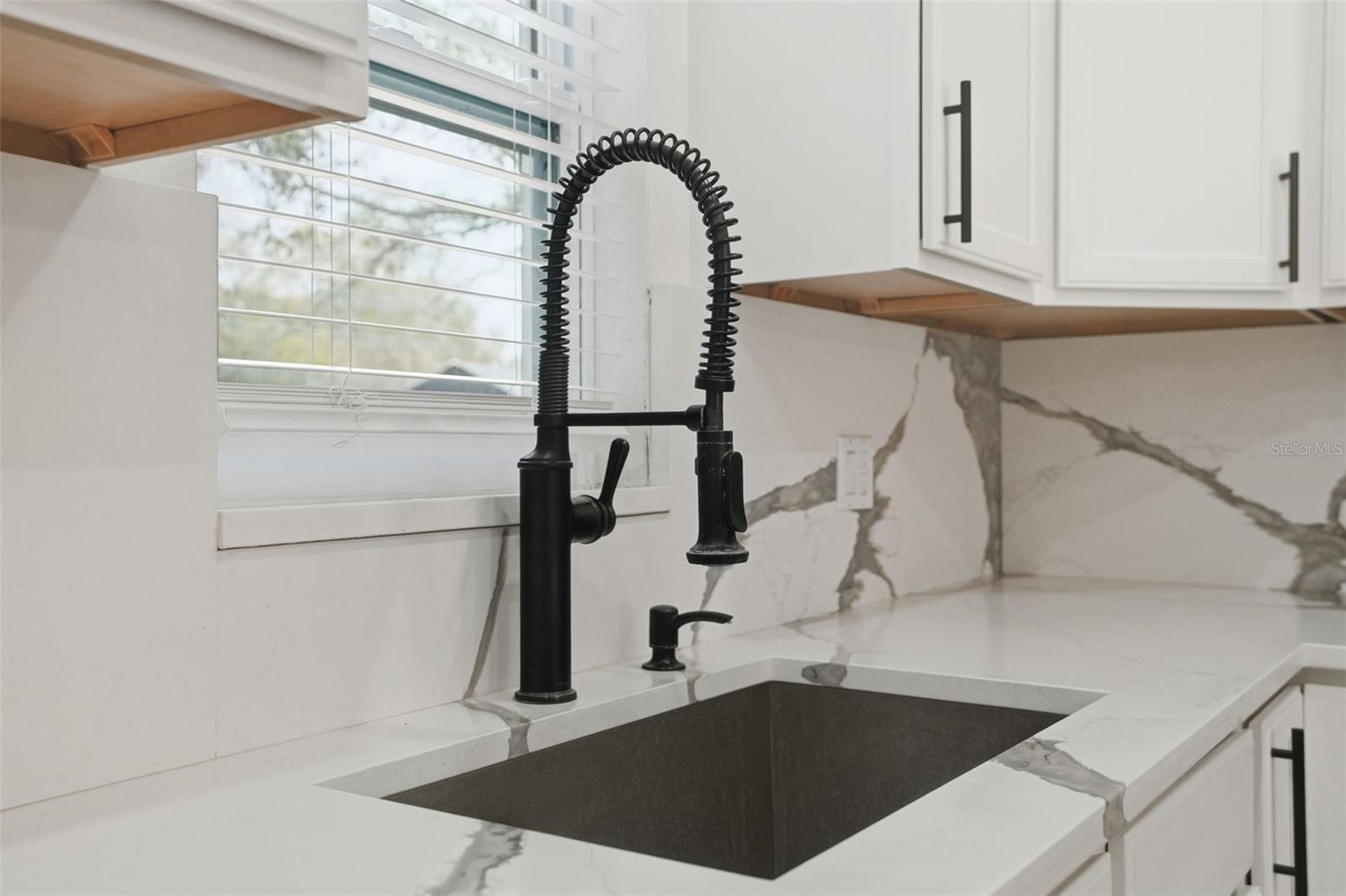 Image 12 of 35 For 8165 Ridge Road