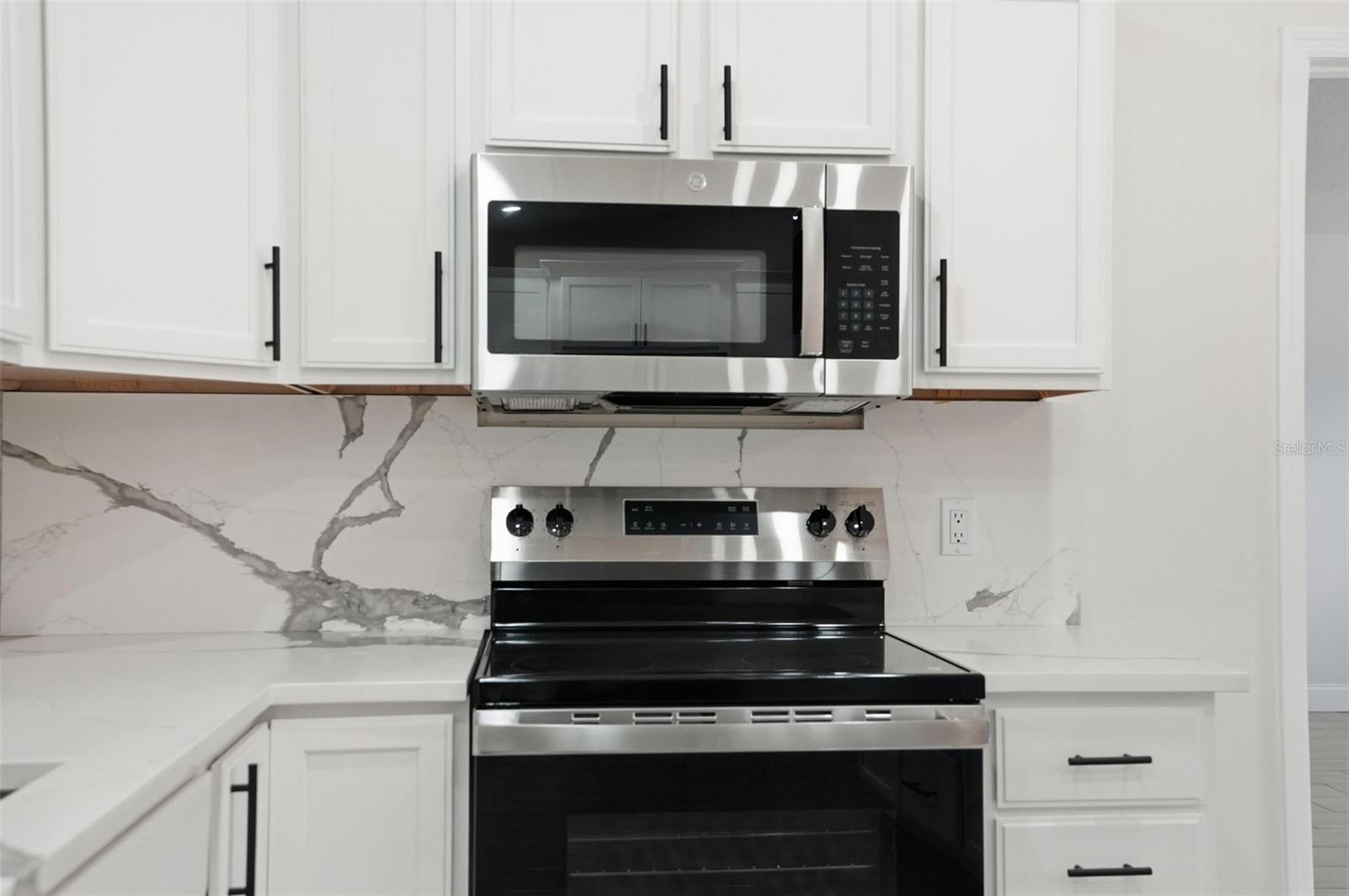 Image 13 of 35 For 8165 Ridge Road