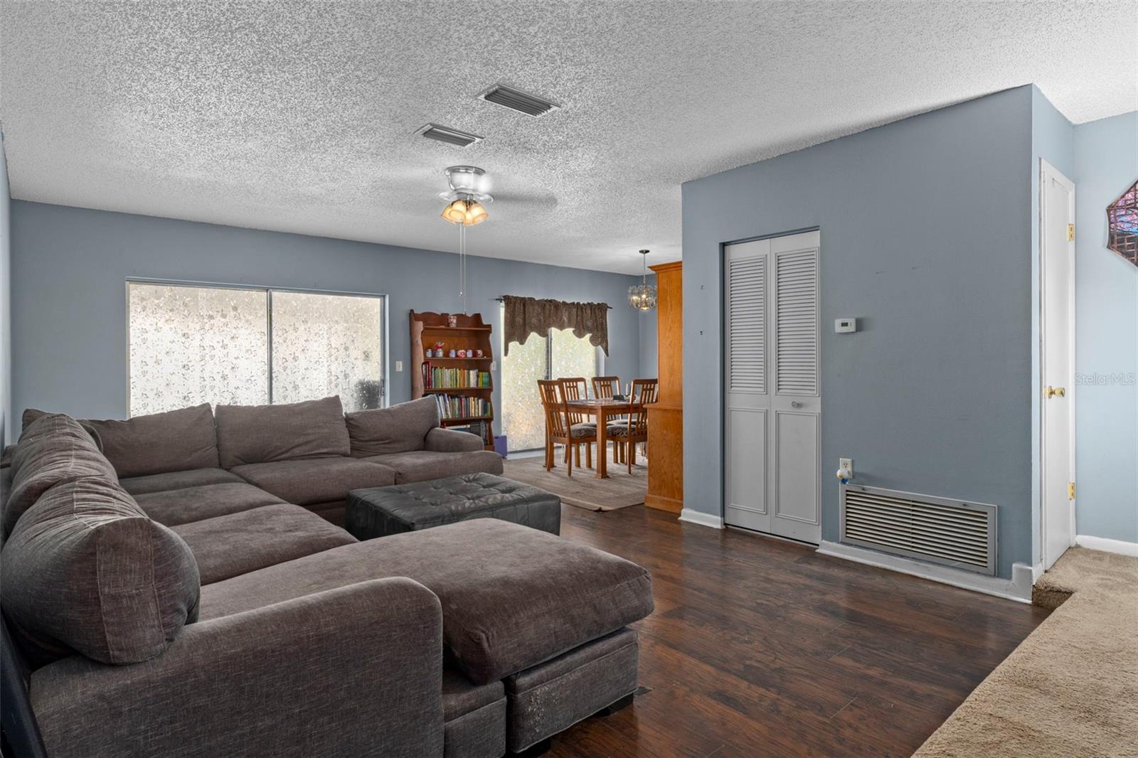 Image 7 of 29 For 14474 Coronado Drive