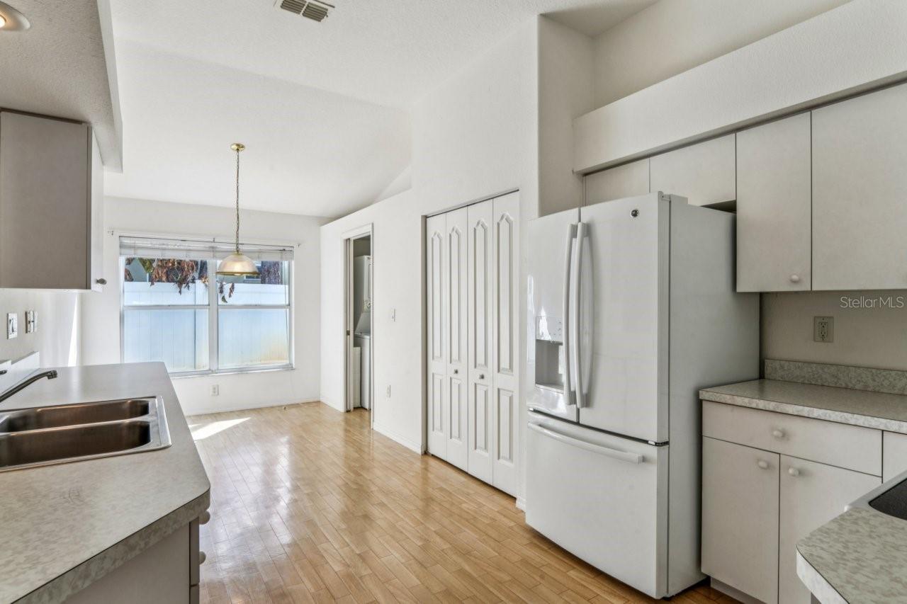 Image 2 of 73 For 11829 Ivywood Place