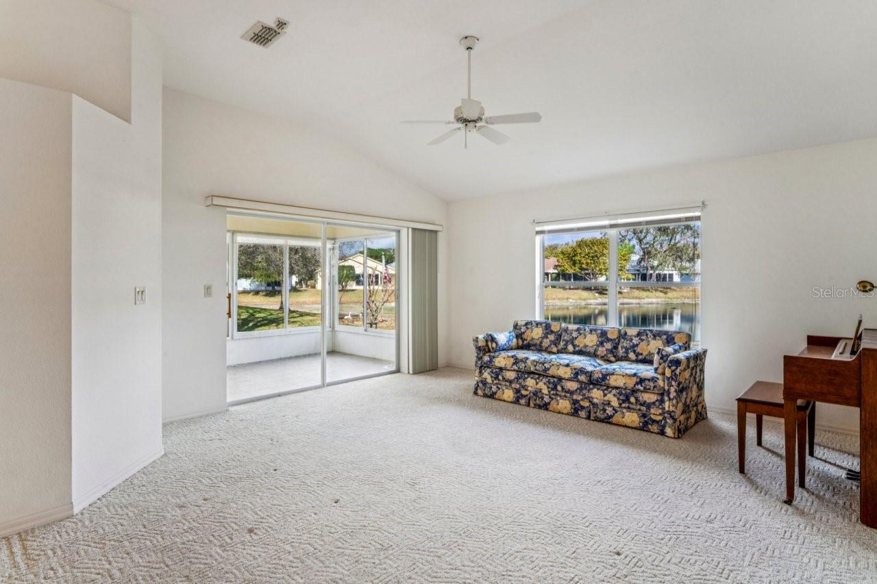 Image 23 of 73 For 11829 Ivywood Place