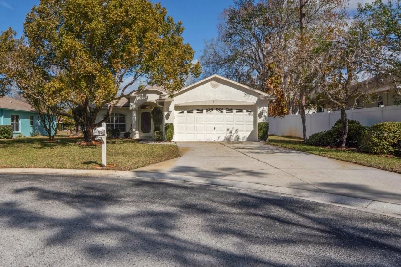 Image 6 of 73 For 11829 Ivywood Place