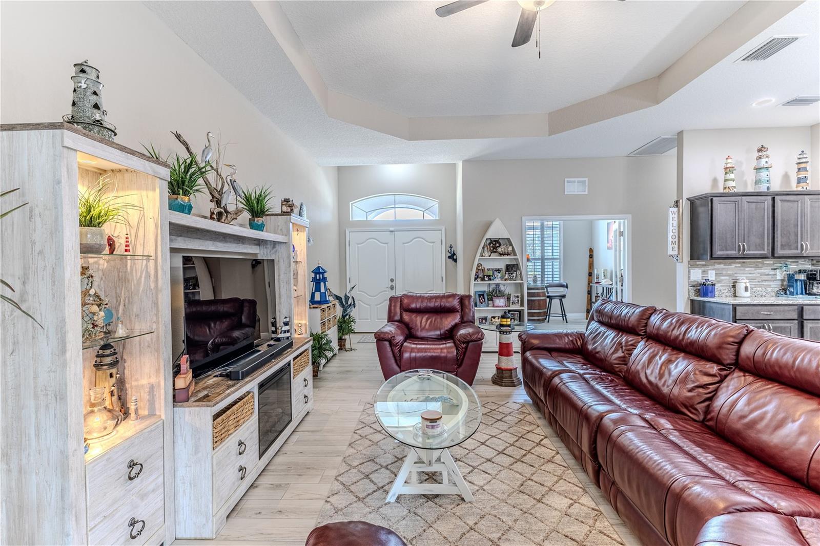 Image 12 of 72 For 13088 Meinert Avenue