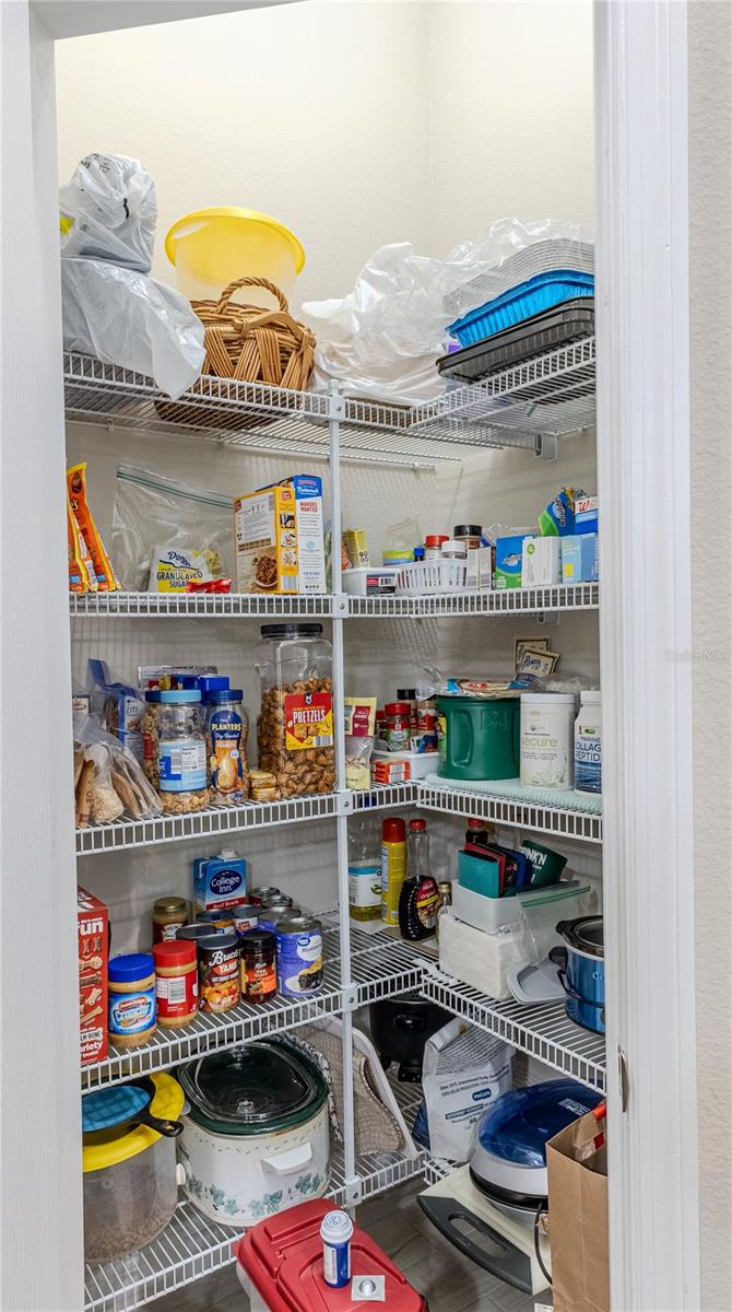 Image 22 of 72 For 13088 Meinert Avenue