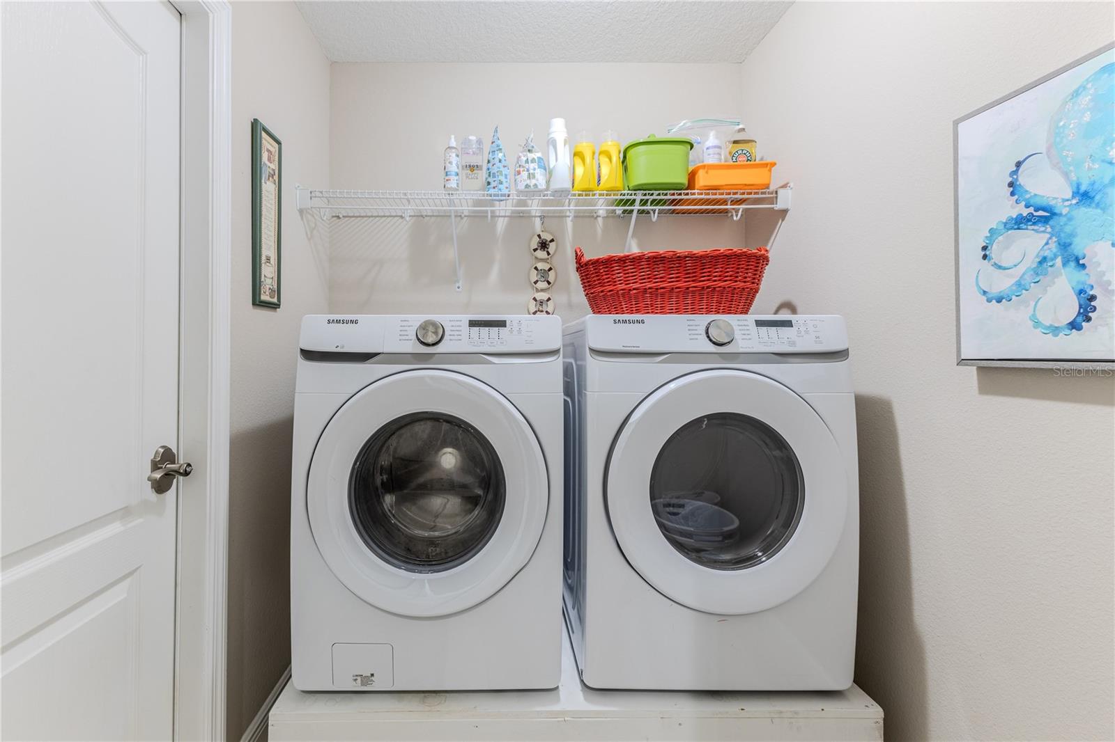 Image 40 of 72 For 13088 Meinert Avenue