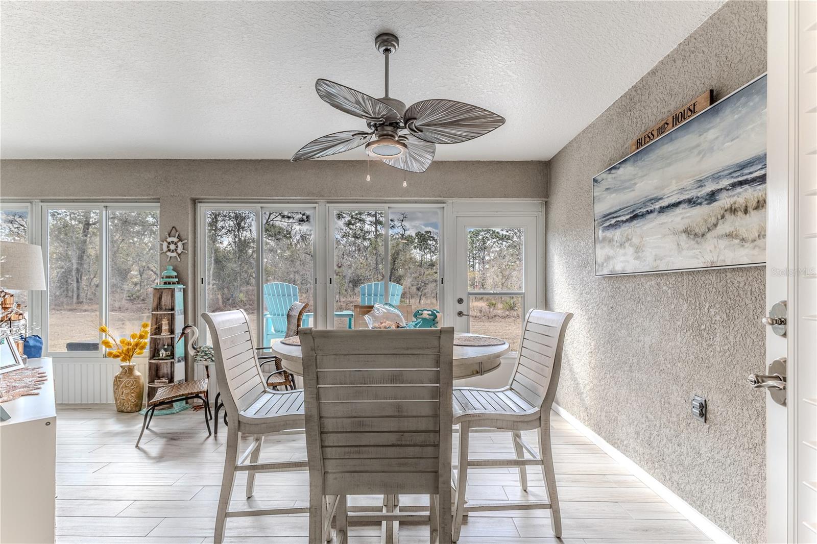 Image 42 of 72 For 13088 Meinert Avenue