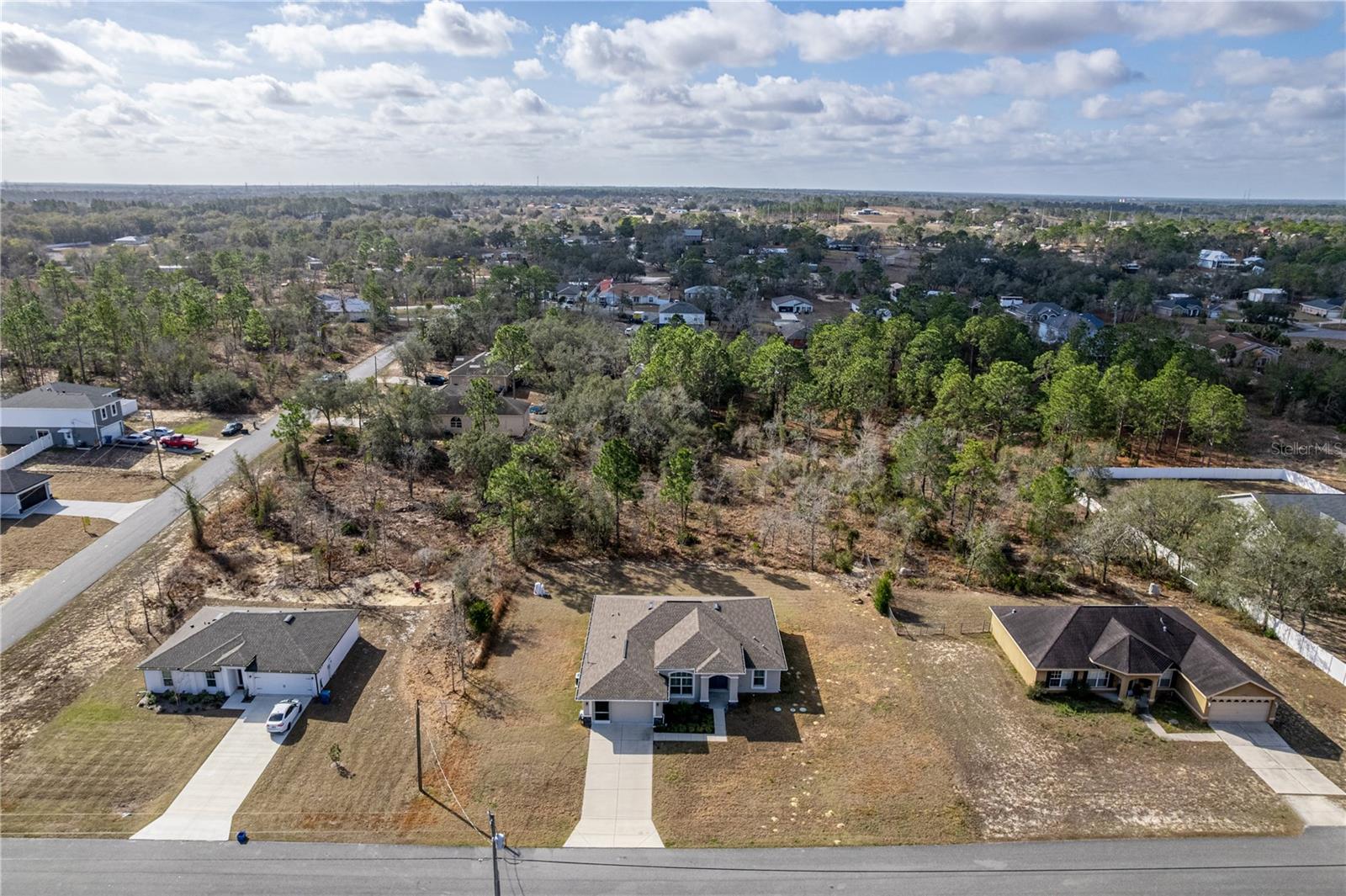 Image 49 of 72 For 13088 Meinert Avenue