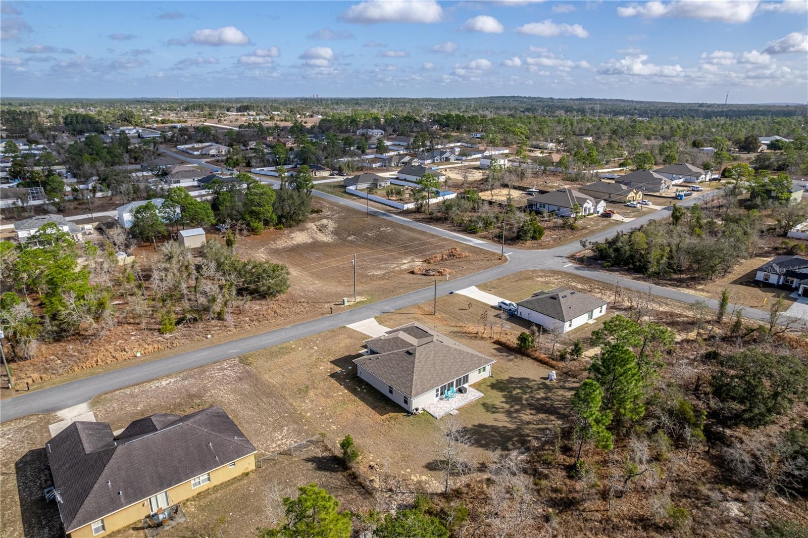 Image 51 of 72 For 13088 Meinert Avenue