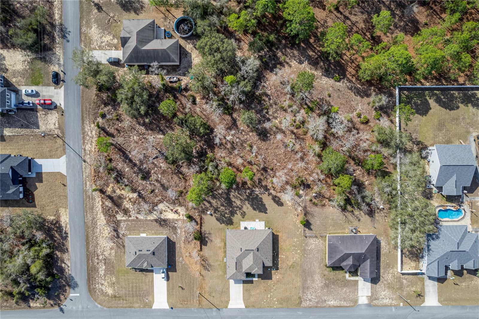 Image 58 of 72 For 13088 Meinert Avenue