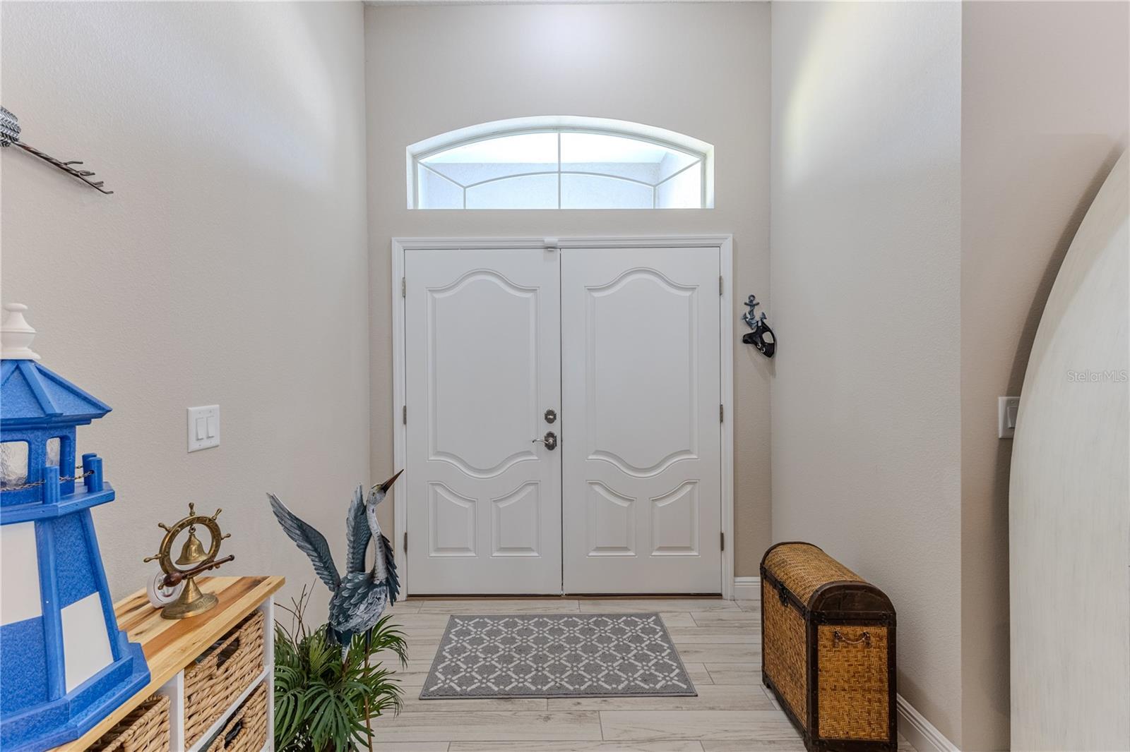 Image 8 of 72 For 13088 Meinert Avenue