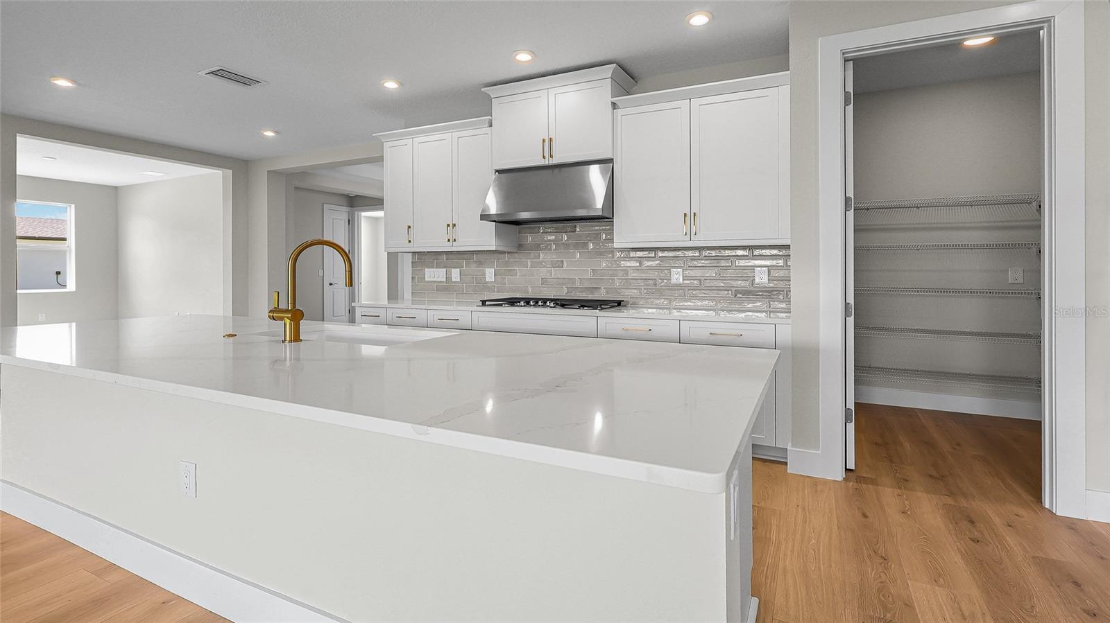 Image 14 of 42 For 14371 Hammock Oak Street