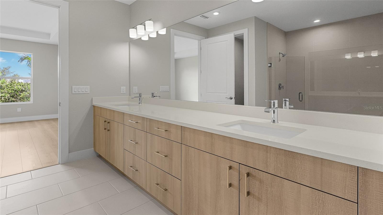 Image 36 of 42 For 14371 Hammock Oak Street