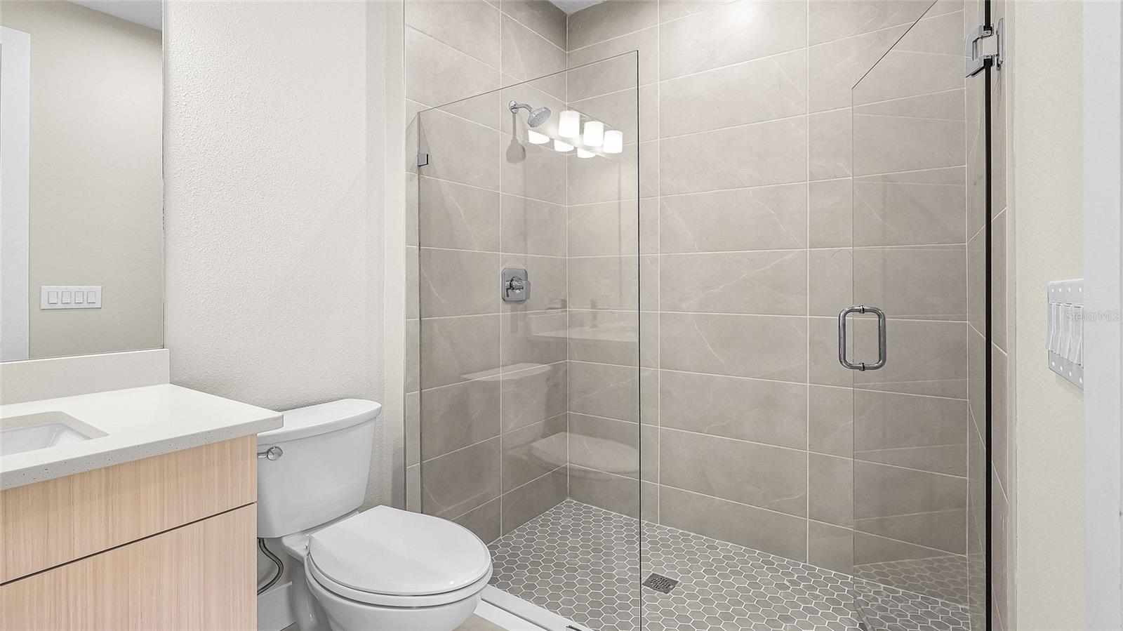 Image 40 of 42 For 14371 Hammock Oak Street