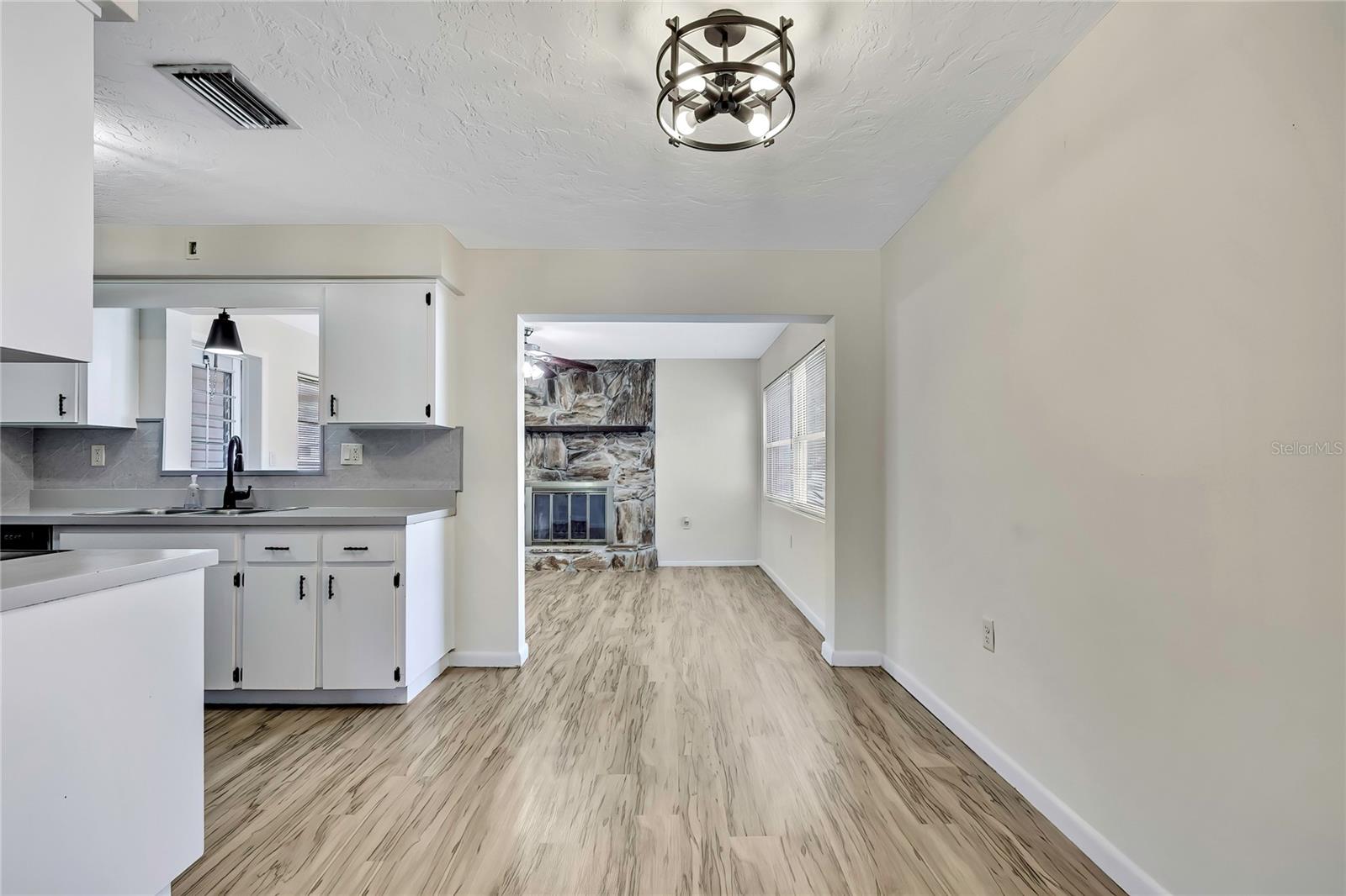 Image 11 of 61 For 6 James Court