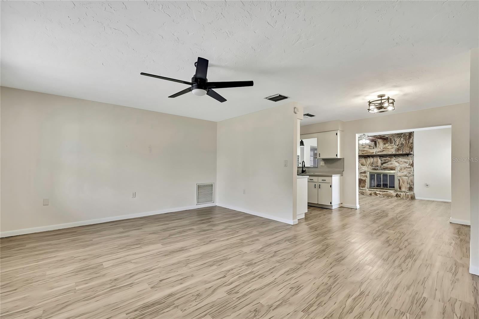 Image 15 of 61 For 6 James Court