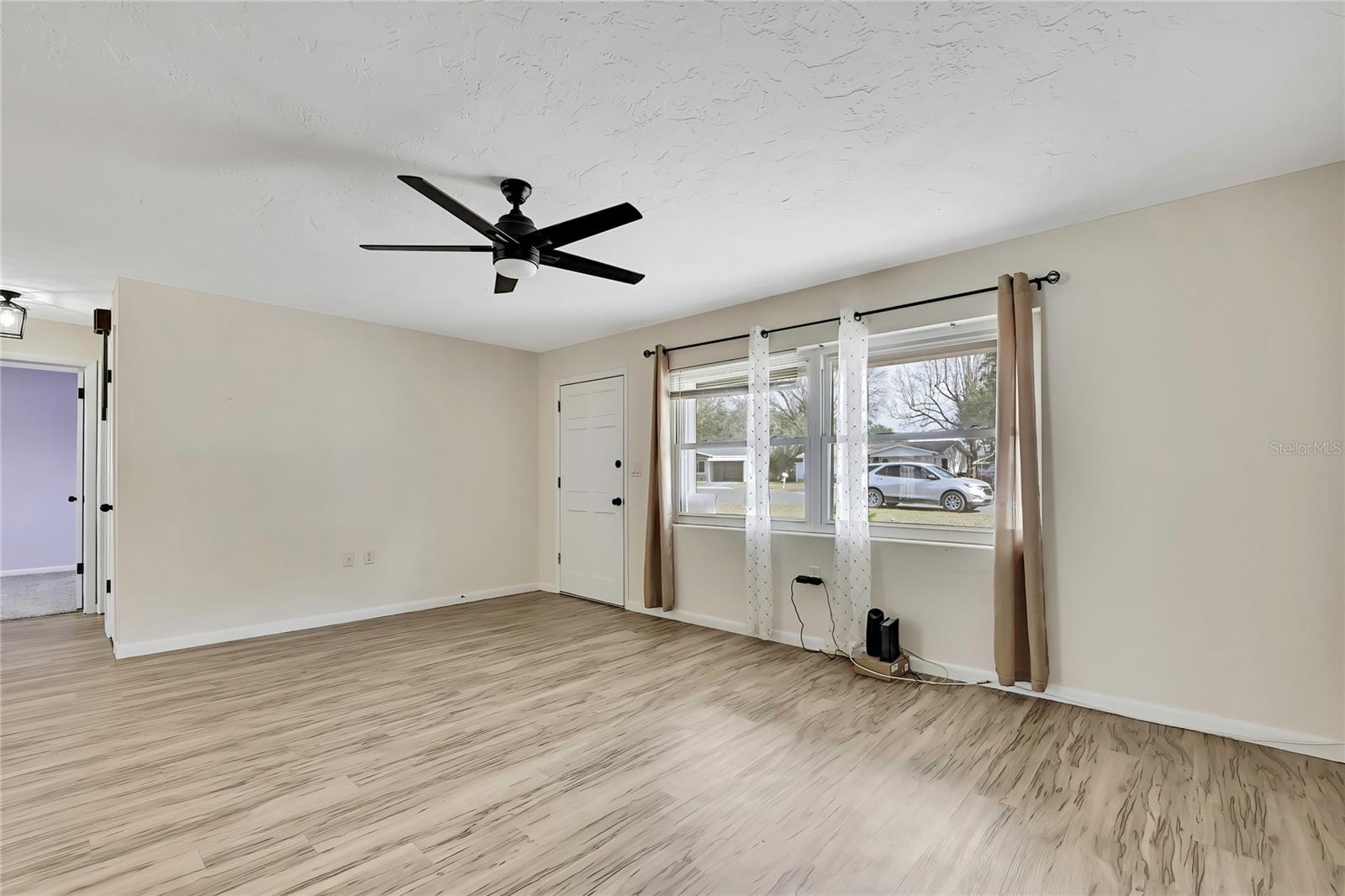 Image 17 of 61 For 6 James Court